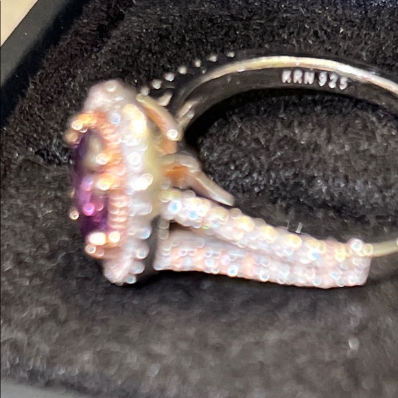 Beautiful Sterling Silver and Rose Gold Amethyst Ring. ๐ - Picture 6 of 9